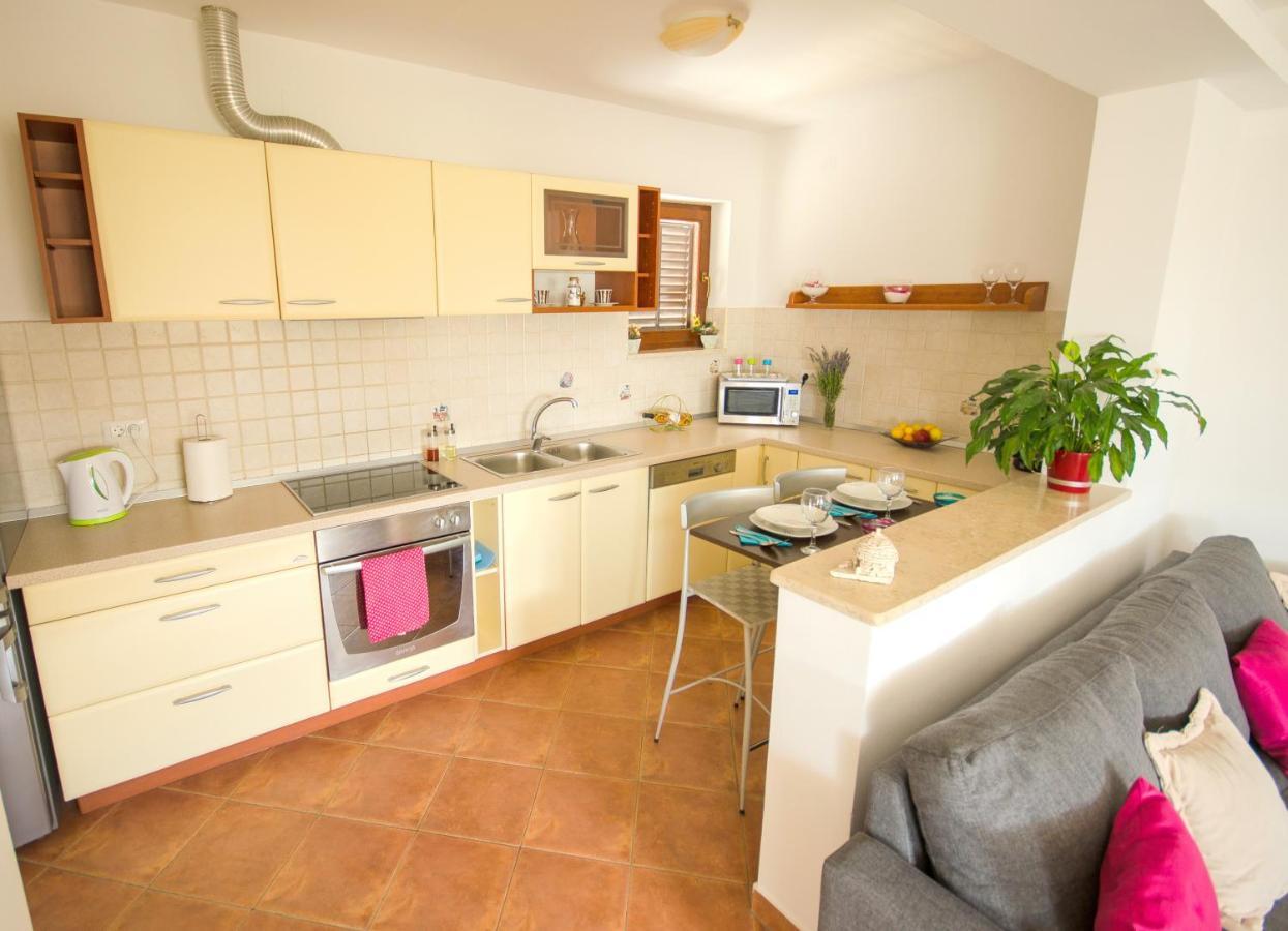 Apartment Ivis วิงกุรัน ภายนอก รูปภาพ