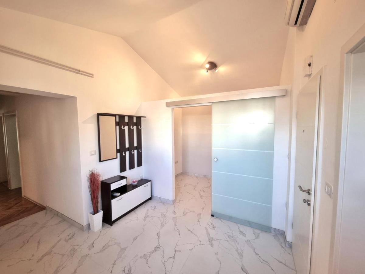 Apartment Ivis วิงกุรัน ภายนอก รูปภาพ